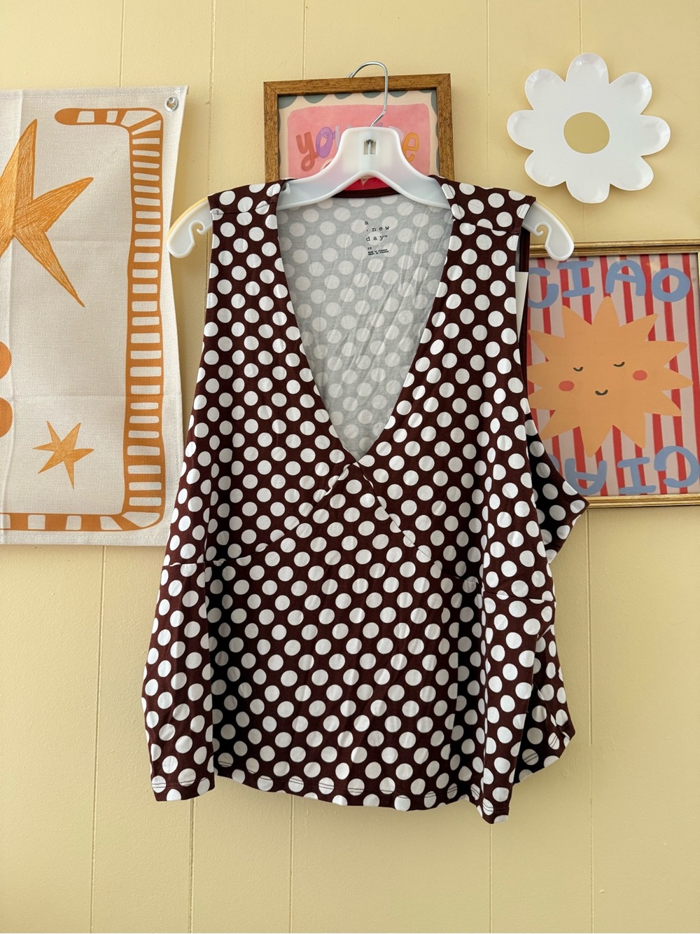 Polka Dot V-Neck Sleeveless Top - Brown & White